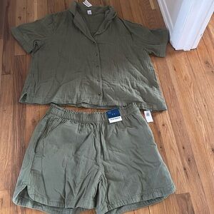 new with tags old navy gauze short set